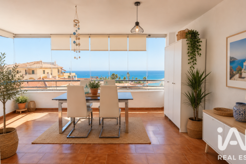 Huoneisto myytävänä Rincon de la Victoria, Malaga, Espanja, 2 makuuhuonetta, 105 m2 No. 193499 - kuva 2