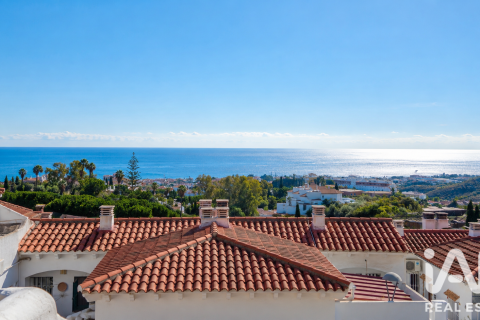 Huoneisto myytävänä Rincon de la Victoria, Malaga, Espanja, 2 makuuhuonetta, 105 m2 No. 193499 - kuva 4