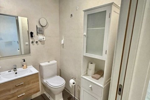 Huoneisto myytävänä Rincon de la Victoria, Malaga, Espanja, 2 makuuhuonetta, 105 m2 No. 193499 - kuva 26