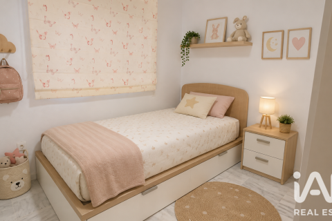 Huoneisto myytävänä Rincon de la Victoria, Malaga, Espanja, 2 makuuhuonetta, 105 m2 No. 193499 - kuva 23