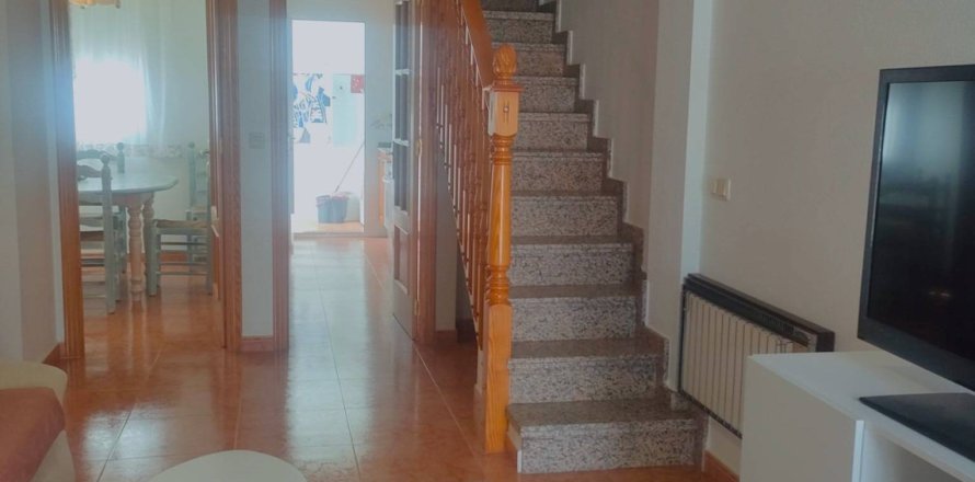 Villetta a schiera a Torre de la Horadada, Alicante, Spagna 4 camere da letto, 110 mq. N° 155606