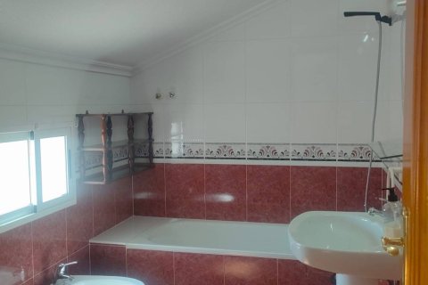 Villetta a schiera in vendita a Torre de la Horadada, Alicante, Spagna 4 camere da letto, 110 mq. N° 155606 - foto 29