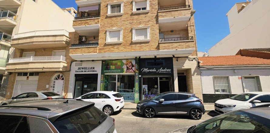 Dzīvoklis Torrevieja, Alicante, Spānijā 3 istabas, 121 m2 Nr. 155690