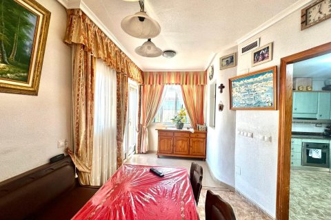 Apartamento en venta en Torrevieja, Alicante, España 3 dormitorios, 140 m2 No. 155691 - foto 8