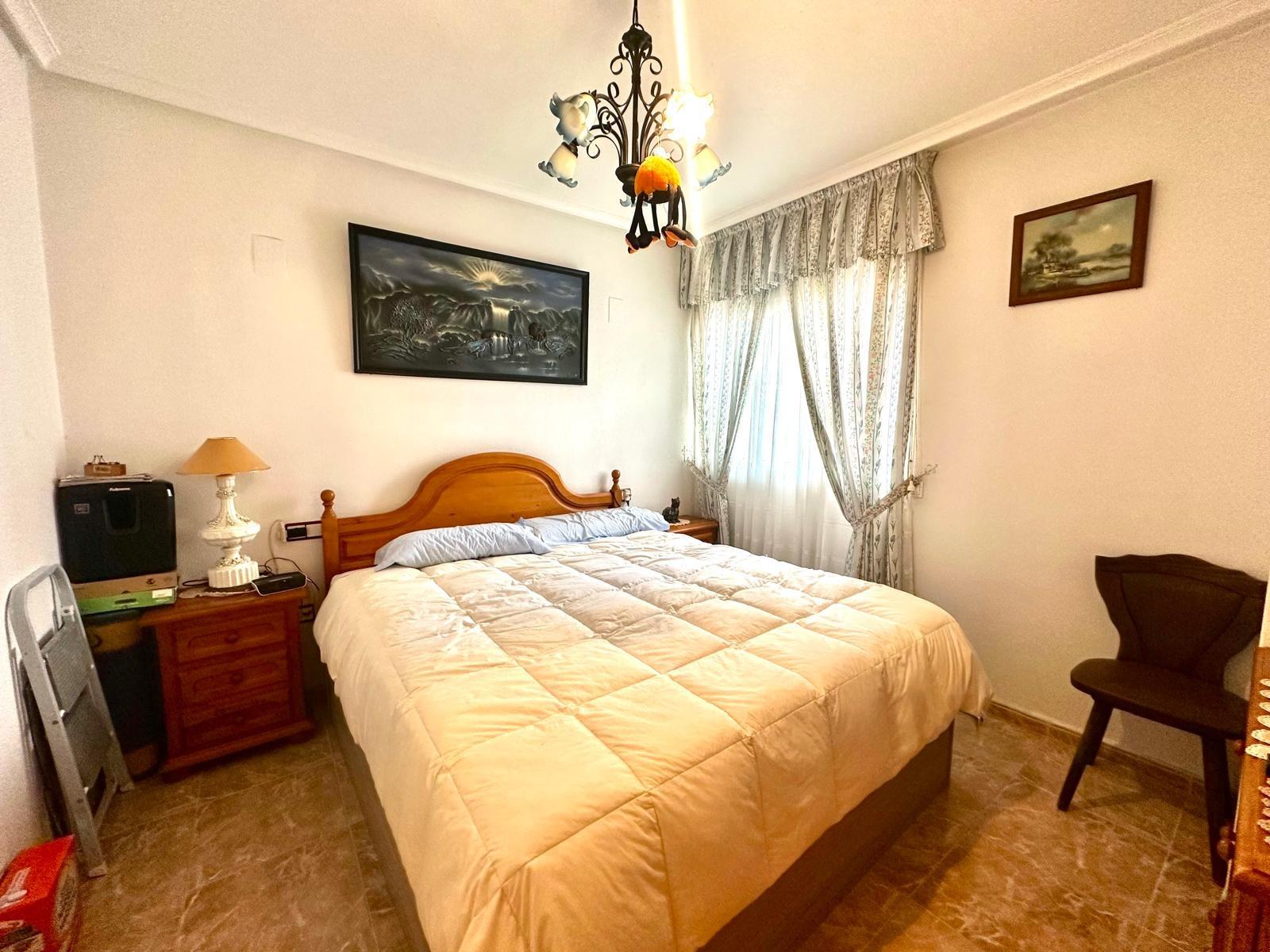 Apartamento en Torrevieja, Alicante, España 3 dormitorios, 140 m2 No. 155691