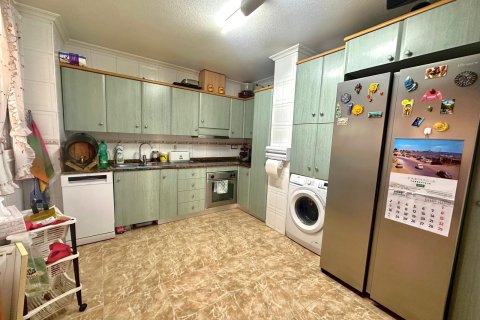 Apartamento en venta en Torrevieja, Alicante, España 3 dormitorios, 140 m2 No. 155691 - foto 9