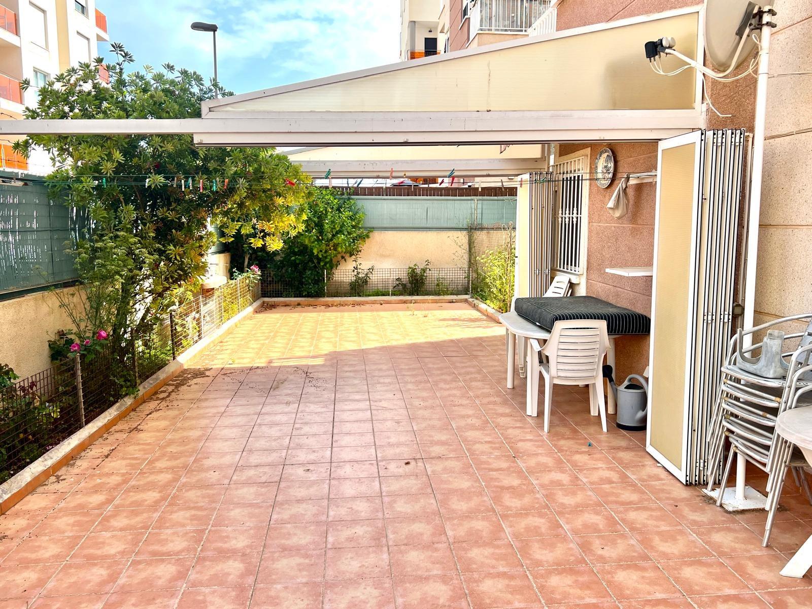 Apartamento en Torrevieja, Alicante, España 3 dormitorios, 140 m2 No. 155691