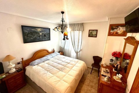 Apartamento en venta en Torrevieja, Alicante, España 3 dormitorios, 140 m2 No. 155691 - foto 16