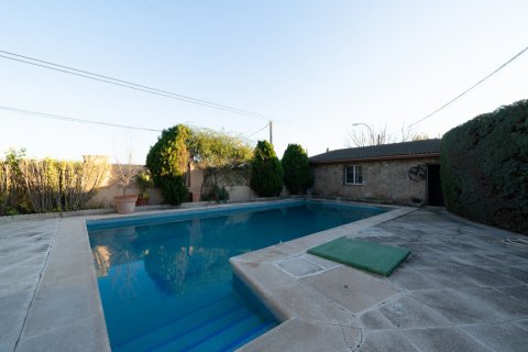 Villa à vendre Fuente el Saz de Jarama, Madrid, Espagne, 6 chambres, 339 m2 No. 107040 - photo 2