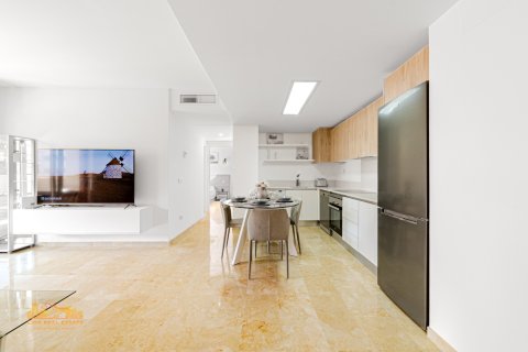 Dzīvoklis pārdošanā Punta Prima, Alicante, Spānijā 3 istabas, 115 m2 Nr. 136726 - attēls 4