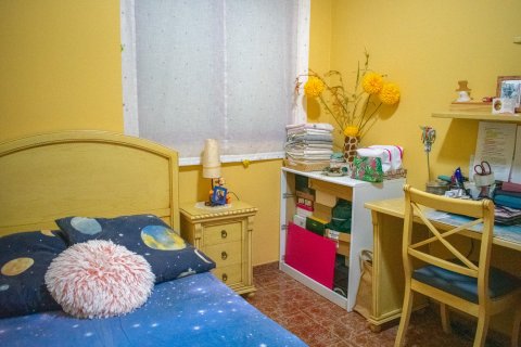 Lägenhet till salu Guardamar del Segura, Alicante, Spanien 3 sovrum, 106 kvm. Nr. 136730 - foto 17