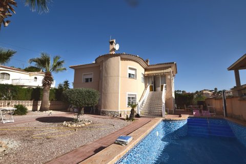 Villa à vendre Ciudad Quesada, Alicante, Espagne, 4 chambres, 174 m2 No. 136728 - photo 1