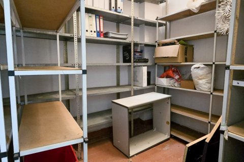 Liikekiinteistö myytävänä Guardamar del Segura, Alicante, Espanja, 1 makuuhuone, 117 m2 No. 136729 - kuva 30