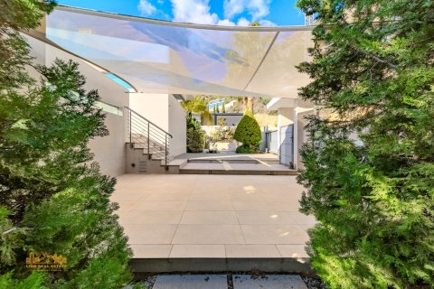 Продажа виллы в Зона Альтеа Хиллс, Аликанте, Испания 5 спален, 635м2 №136731 - фото 27