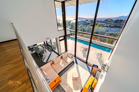 Продажа виллы в Зона Альтеа Хиллс, Аликанте, Испания 5 спален, 635м2 №136731 - фото 13