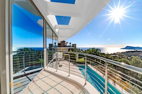 Продажа виллы в Зона Альтеа Хиллс, Аликанте, Испания 5 спален, 635м2 №136731 - фото 2