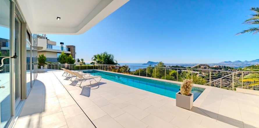 Villa in Altea, Alicante, Spain 5 bedrooms, 635 sq.m. No. 136731