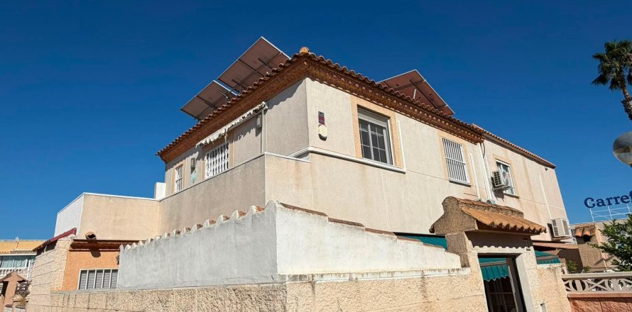 Radhus i Torrevieja, Alicante, Spanien 3 sovrum, 70 kvm. Nr. 190194