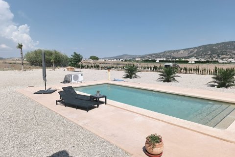 Villa zum Verkauf in Pinoso, Alicante, Spanien 3 Schlafzimmer, 127 m2 Nr. 190198 - Foto 2