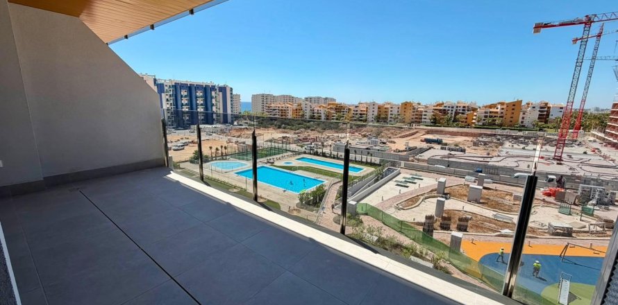 Apartment in Punta Prima, Alicante, Spain 2 bedrooms, 76 sq.m. No. 190196
