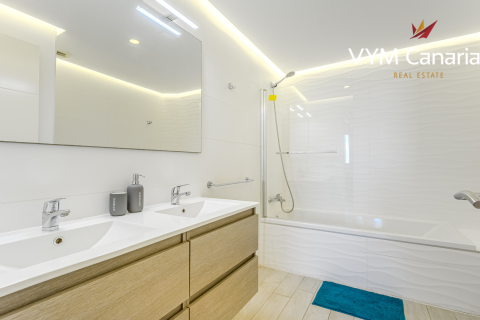 Продажа квартиры в Плайя, Валенсия, Испания 2 спальни, 65м2 №144350 - фото 10