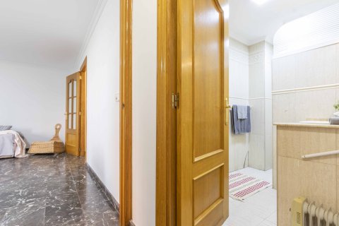 Apartament w Valencia, Hiszpania 3 sypialnie, 78 mkw. nr 144351 – zdjęcie 12