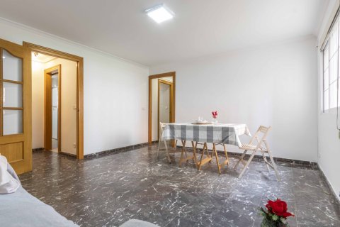 Apartament w Valencia, Hiszpania 3 sypialnie, 78 mkw. nr 144351 – zdjęcie 11