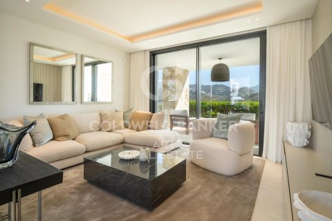 Продажа виллы в Бенахавис, Малага, Испания 8 спален, 958м2 №159128 - фото 3