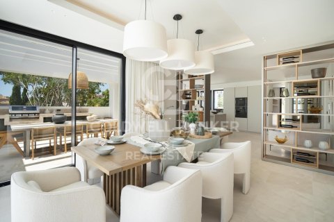 Продажа виллы в Бенахавис, Малага, Испания 8 спален, 958м2 №159128 - фото 4