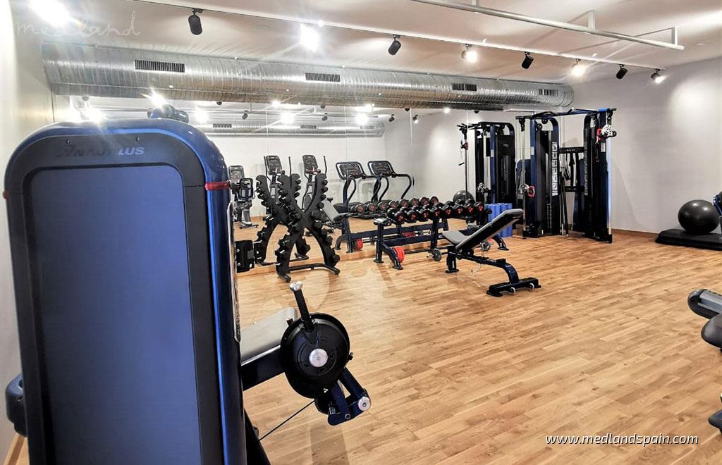 Appartamento a Estepona, Malaga, Spagna 2 camere da letto, 112 mq. N° 64357