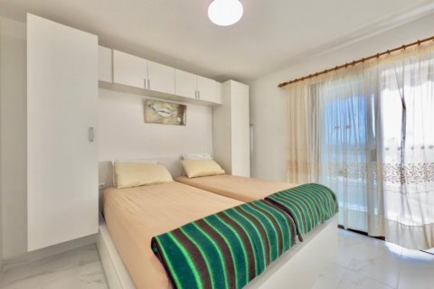 Apartment à vendre à Los Cristianos, Tenerife, Espagne, 1 chambre, 47 m2 No. 194715 - photo 4