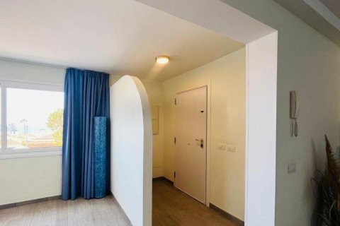 Bungalow for sale in Callao Salvaje, Tenerife, Spain 3 bedrooms, 81 sq.m. No. 194713 - photo 20