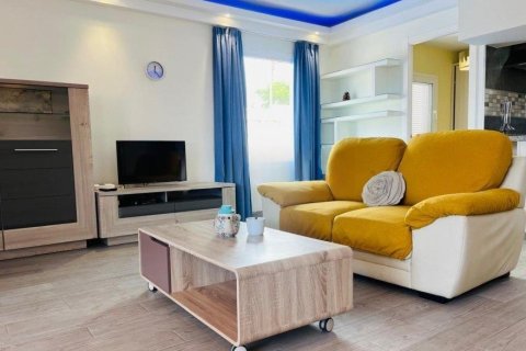 Bungalow for sale in Callao Salvaje, Tenerife, Spain 3 bedrooms, 81 sq.m. No. 194713 - photo 5