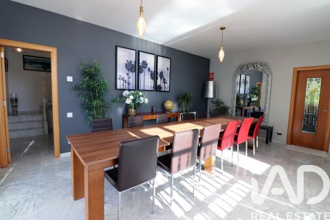 Продажа дома в Кабрильс, Барселона, Испания 6 спален, 307м2 №152687 - фото 26