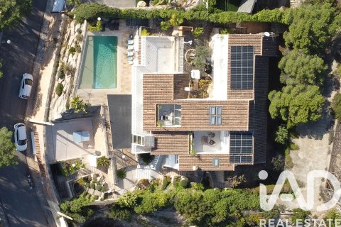 Продажа дома в Кабрильс, Барселона, Испания 6 спален, 307м2 №152687 - фото 3