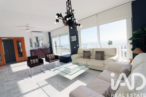 Продажа дома в Кабрильс, Барселона, Испания 6 спален, 307м2 №152687 - фото 10