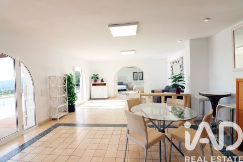 Продажа дома в Кабрильс, Барселона, Испания 6 спален, 307м2 №152687 - фото 4