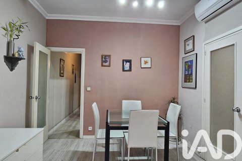 Lägenhet till salu i Barcelona, Spanien 4 sovrum, 95 kvm. Nr. 152685 - foto 17