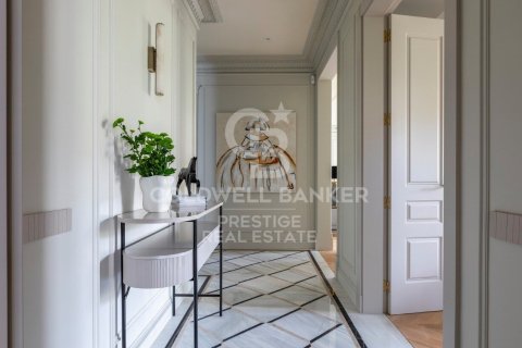 Apartment à vendre à Barcelona, Espagne, 4 chambres, 201 m2 No. 159434 - photo 23
