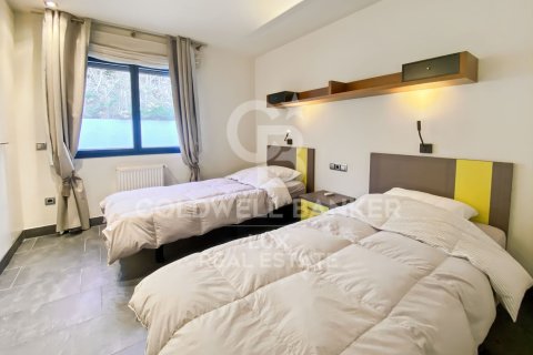 House for sale in Peralada, Girona, Spain 4 bedrooms, 310 sq.m. No. 159435 - photo 18