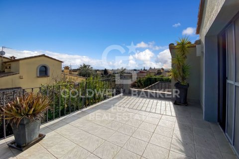 House for sale in Peralada, Girona, Spain 4 bedrooms, 310 sq.m. No. 159435 - photo 17
