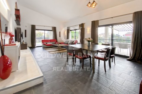 House for sale in Peralada, Girona, Spain 4 bedrooms, 310 sq.m. No. 159435 - photo 6