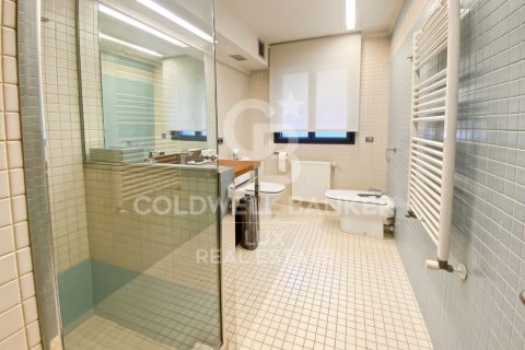 House for sale in Peralada, Girona, Spain 4 bedrooms, 310 sq.m. No. 159435 - photo 21