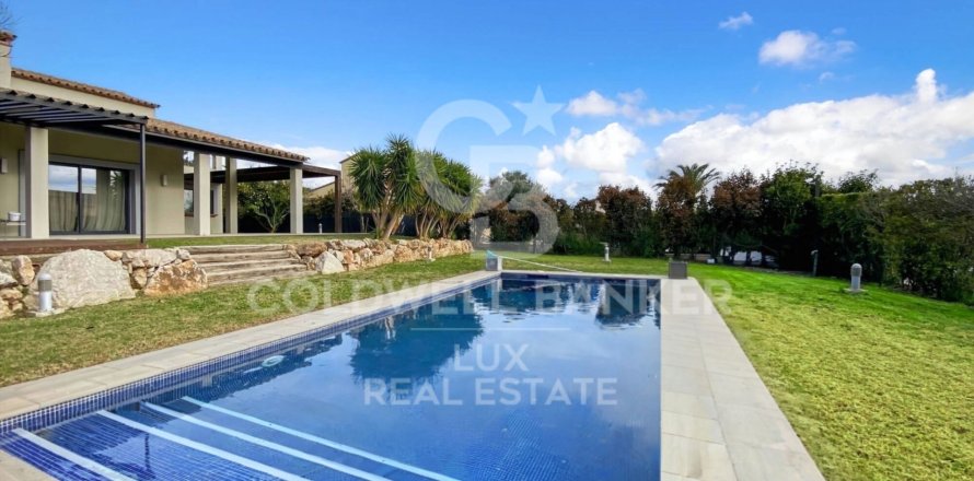House in Peralada, Girona, Spain 4 bedrooms, 310 sq.m. No. 159435