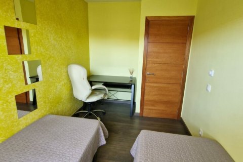 House for sale in Figueres, Girona, Spain 3 bedrooms, 165 sq.m. No. 154148 - photo 10