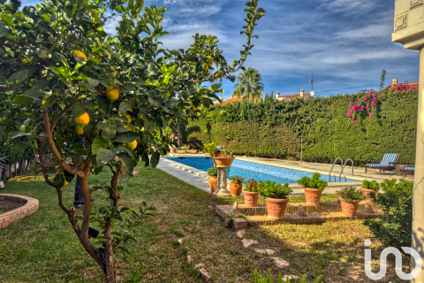 Dom w Torrevieja, Alicante, Hiszpania 8 sypialni, 500 mkw. nr 154142 – zdjęcie 28