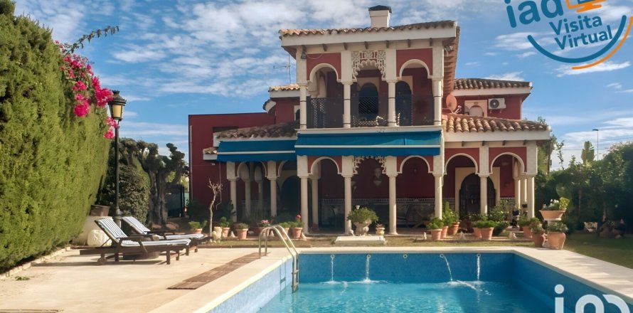 Dom w Torrevieja, Alicante, Hiszpania 8 sypialni, 500 mkw. nr 154142