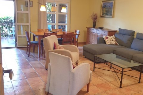 Сasa en venta en Pineda de Mar, Barcelona, España 6 dormitorios, 470 m2 No. 154147 - foto 3