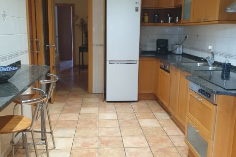 Сasa en venta en Pineda de Mar, Barcelona, España 6 dormitorios, 470 m2 No. 154147 - foto 5