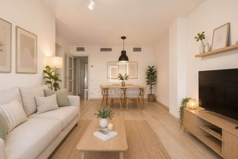 Apartment à vendre à Sant Just Desvern, Barcelona, Espagne, 3 chambres, 112 m2 No. 195609 - photo 2